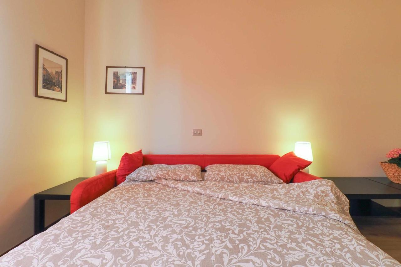 Mba24 Charming Suite Close To Metro Fieracitylife Milan Exterior photo