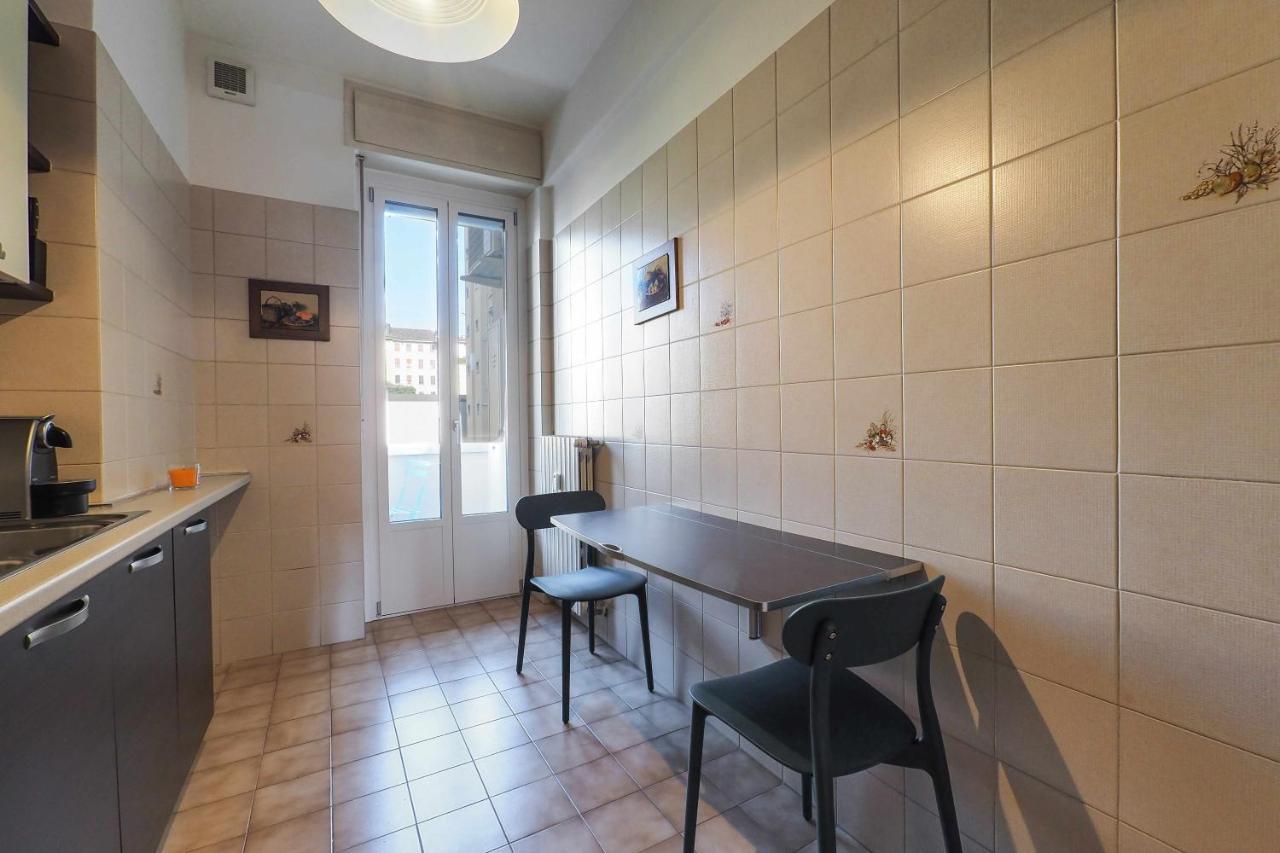 Mba24 Charming Suite Close To Metro Fieracitylife Milan Exterior photo